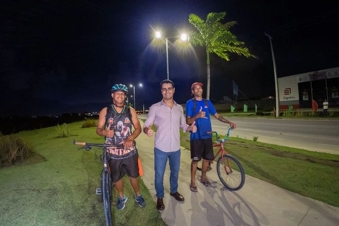 JHC transforma realidade da iluminação pública em Maceió

