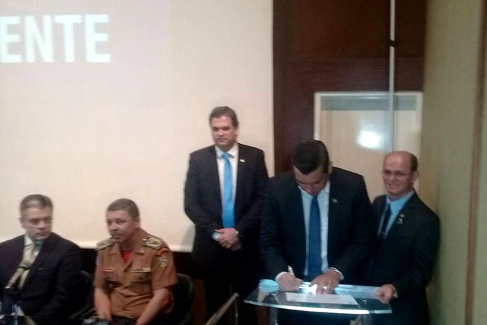 Juliano Quintella Lessa toma posse