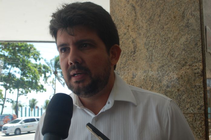 Um dos diretores do Bloco do Pinto da Madrugada, Herrmann Braga
