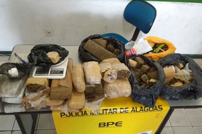 Operação apreendeu drogas na Grota do Moreira
