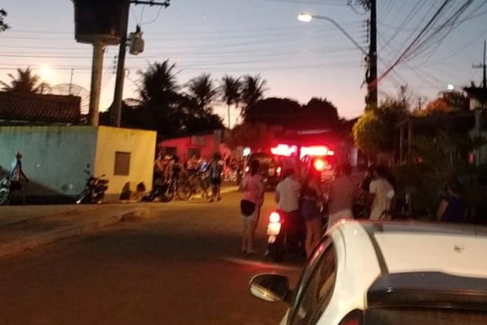 Homem é preso após tentar invadir escola com chutes e pontapé no Agreste de AL