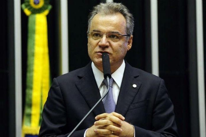 Relator deixa estados e municípios fora da nova versão de proposta de reforma da Previdência; veja mudanças