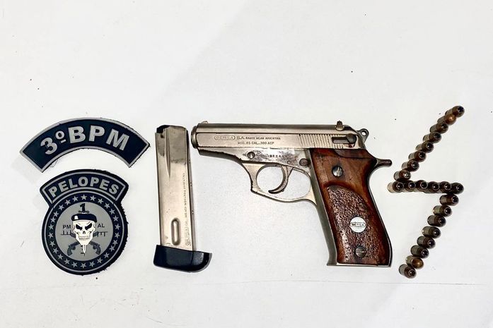 Moradores denunciam homem que exibia arma de fogo pelas ruas em Arapiraca