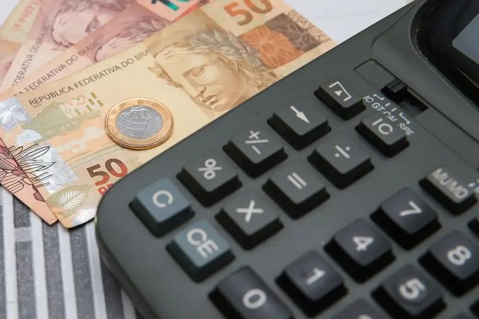 Com mais de 2,4 mil emendas, LDO deve ser votada nesta semana