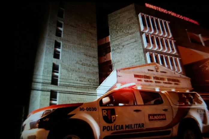 Operação "Nicotina"