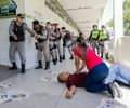 Com bombas e armas de airsoft, PM-AL realiza simulado de intervenção em ataque a escolas