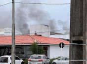 Incêndio atinge clínica de exames após curto circuito na parte alta de Maceió
