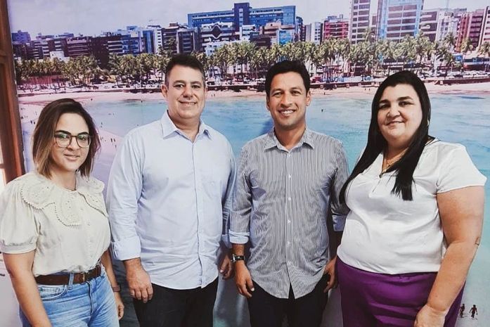 Rodrigo Cunha debate ações e garante mais recursos federais para o Turismo de Maceió