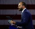 Delírios e delitos de Eduardo Bolsonaro