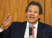 Haddad anuncia isenção de IR para quem ganha até R$ 5 mil
