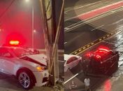 Vídeo: Motorista de BMW embriagada colide com carros na Jatiúca e é presa pela polícia