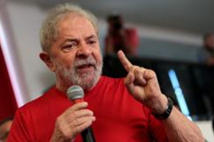 Juiz do TRF1 libera passaporte do ex-presidente Lula