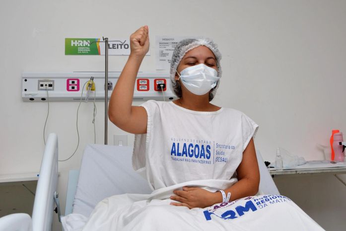 Governo retoma cirurgias de reconstrução mamária após queda na ocupação hospitalar por Covid-19