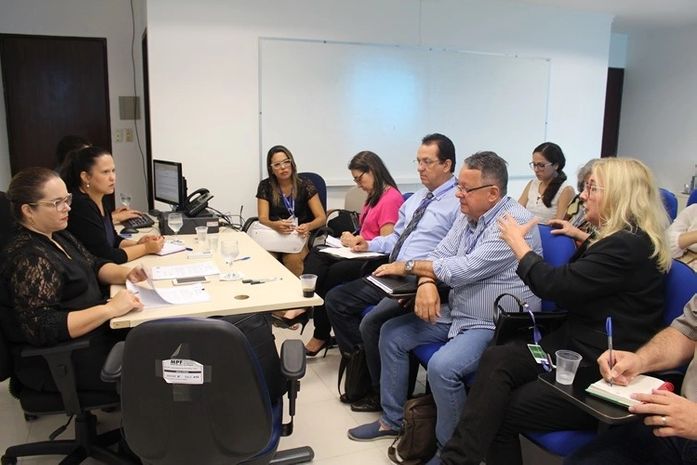 Cosems e Sesau se reúnem com MPF e estadual para garantir tratamento de pacientes com glaucoma