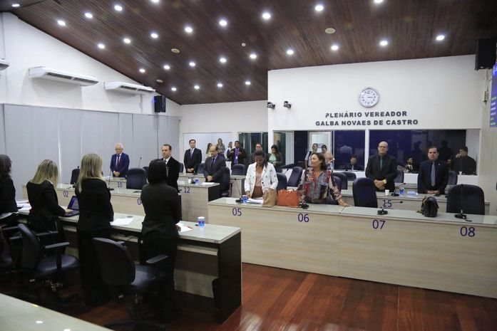 Requerimentos pedem ao Município colocação de pontos de coleta para material reciclável na orla