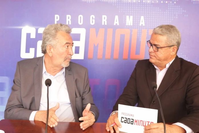 Programa CadaMinuto entrevista o deputado federal, Paulão