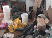 Mofo, sujeira e ferrugem: mercadinho e panificação são interditados pela Vigilância Sanitária, em Maceió

