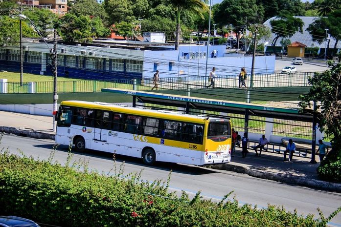 Nesta segunda: linha de ônibus 035 volta a operar em Maceió