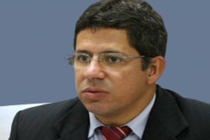 Promotor Silvio Azevedo