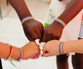 Entre o preconceito e a resistência: o que estudantes LGBTQIAPN+ enfrentam nas escolas alagoanas