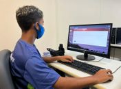 Capacitação gratuita de informática é ofertada no Jacintinho; 100 alagoanos já concluíram