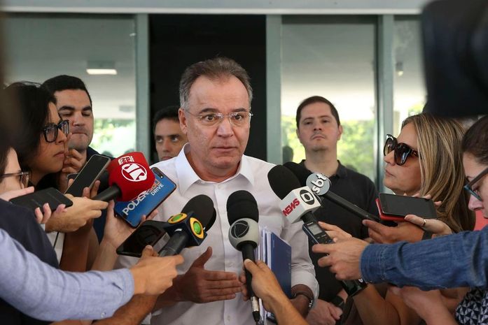 Relator da Previdência adia apresentação de relatório para quinta