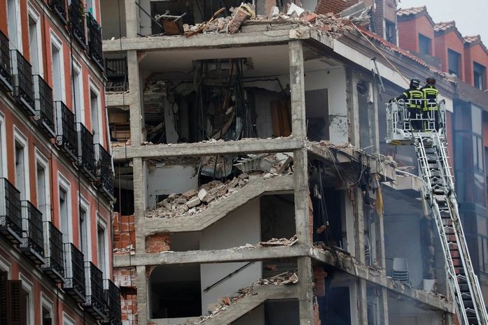 Explosão atinge prédio no centro de Madri e deixa ao menos 3 mortos