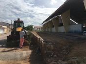 Mutirão de limpeza e melhorias estruturais chega à Barragem Leste