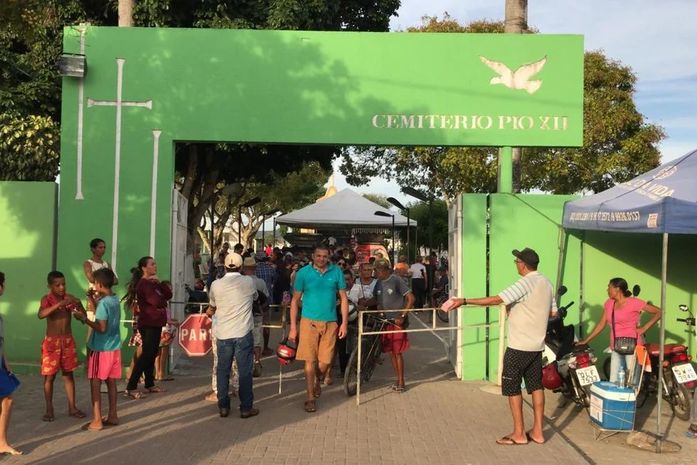 Cemitérios de Arapiraca devem receber neste dia 02, milhares de pessoas
