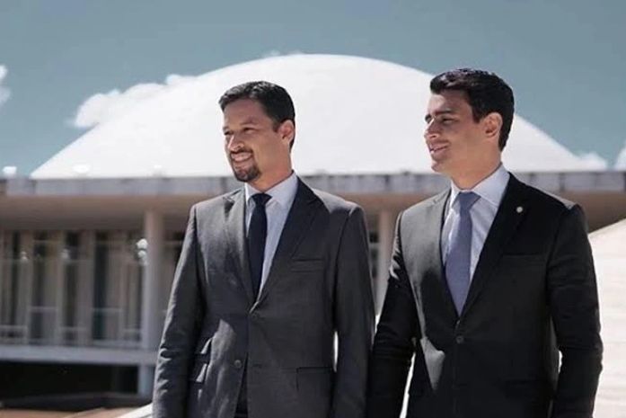 Rodrigo Cunha segura os aliados que querem atacar JHC