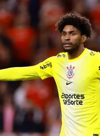 Goleiro Hugo Souza é convocado para a seleção após lesão de Alisson