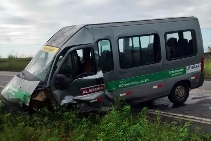 Vítima de acidente na BR-101 está em estado gravíssimo