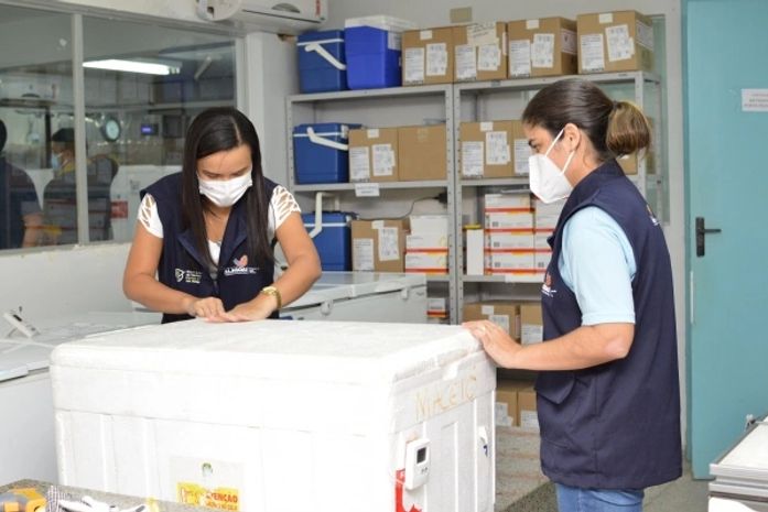 Covid-19: Alagoas recebe mais 10.530 doses da vacina Pfizer para imunizar população