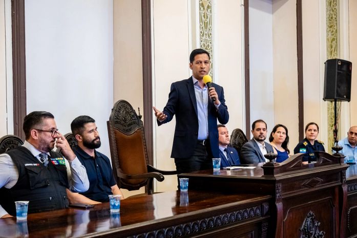 Vice-prefeito participa de aula inaugural de curso de tiro para guardas municipais