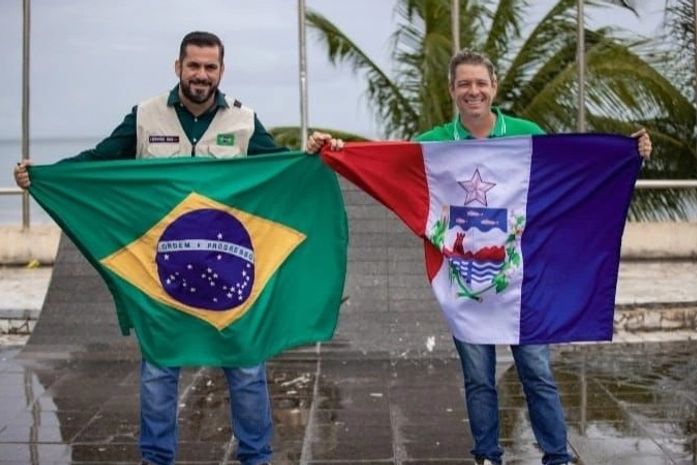 Leonardo Dias e Cabo Bebeto prestam apoio a Jair Bolsonaro