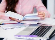 Banco digital Cactvs oferece bolsas de estudo para pós-graduação