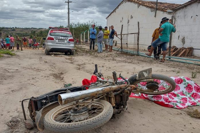 Bandidos perseguem e matam idoso a tiros para roubar dinheiro no interior