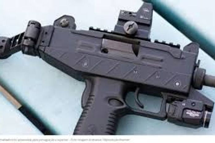 Submetralhadora 9mm é apreendida pela PM na zona rural de Girau do Ponciano