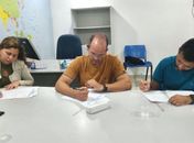 Inclusão: Faculdade garante presença de intérprete de Libras em graduação de Pedagogia