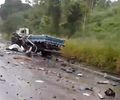 Colisão entre caminhão e caçamba deixa dois feridos em trecho da BR-104