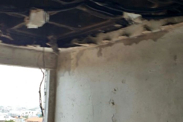 Apartamento pegou fogo na tarde de ontem (10)