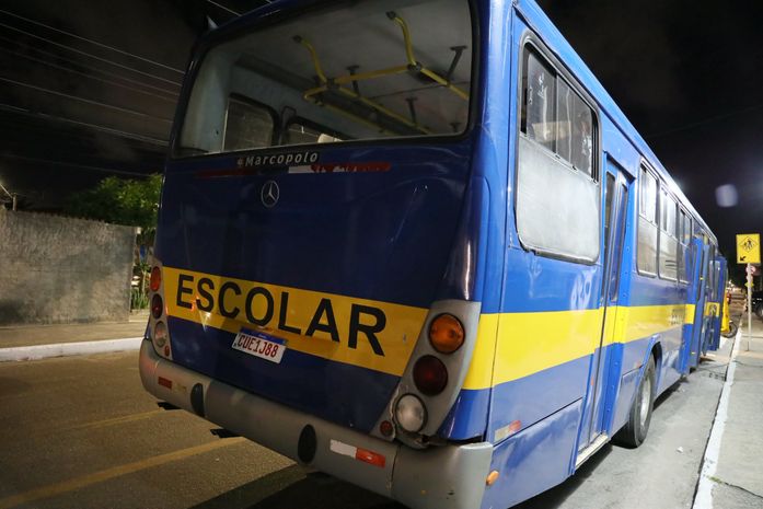 Justiça determina suspensão de pagamentos à empresa de transporte escolar em Maceió