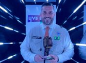 Leonardo Dias recebe homenagem especial em evento gospel