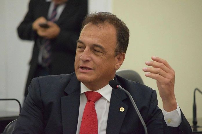 Deputado Galba Novaes