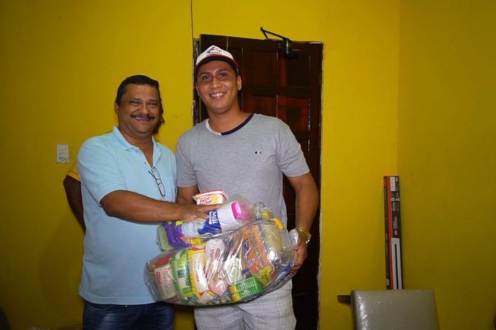 Prefeitura de Rio Largo oferta cestas básicas a trabalhadores da rede de transporte complementar intermunicipal