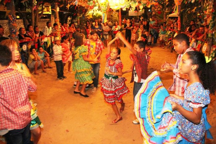 Arraiais nos bairros garantem alegria para famílias