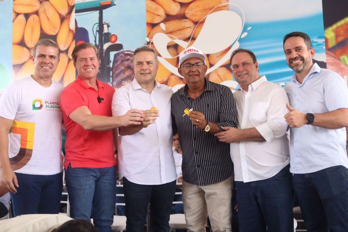 Em redutos de Arthur Lira, Paulo Dantas é elogiado por prefeitos e recebe apoio da população