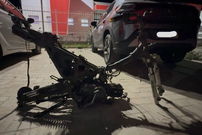 Motocicleta furtada é localizada pela SMTT em Delmiro Gouveia