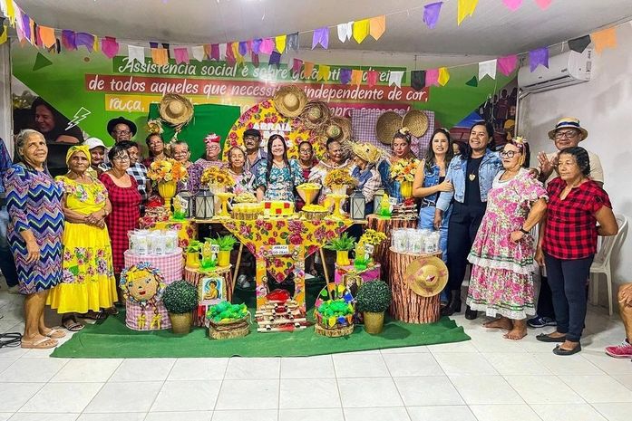 Arraiá dos Idosos marcou o mês de São João em Barra de Santo Antônio