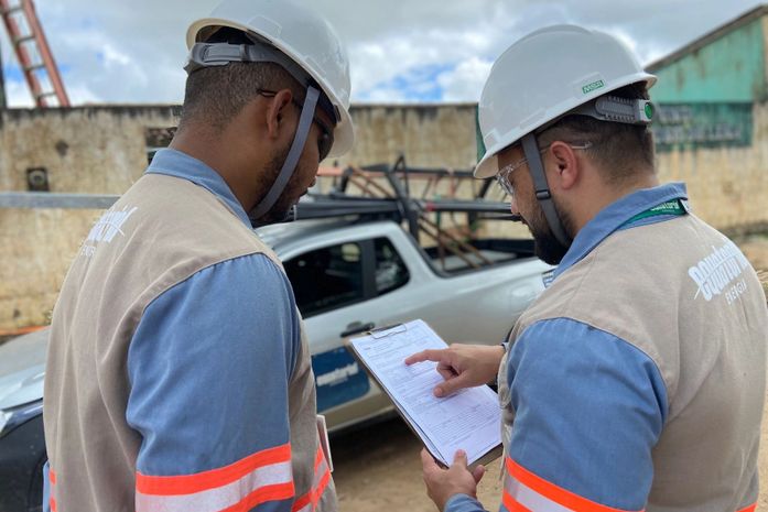 Reincidente pela 3ª, suspeito de fraudar medidores de energia em condomínio no bairro de Mangabeiras vai para a delegacia